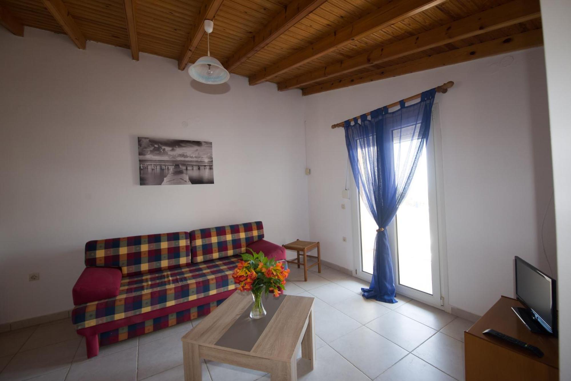 S&C Kosmos Beach Resort Roda  Room photo