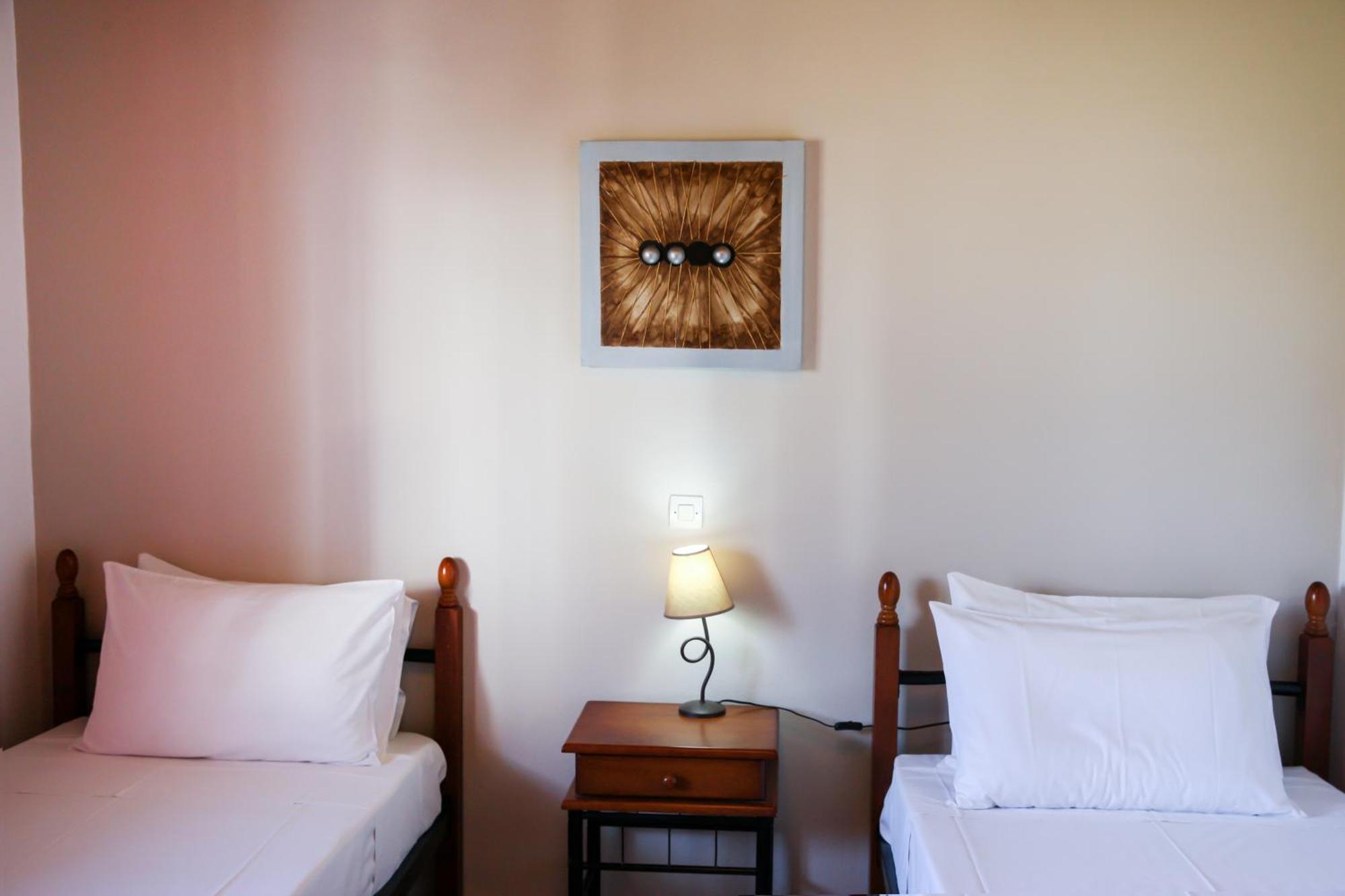 S&C Kosmos Beach Resort Roda  Exterior photo
